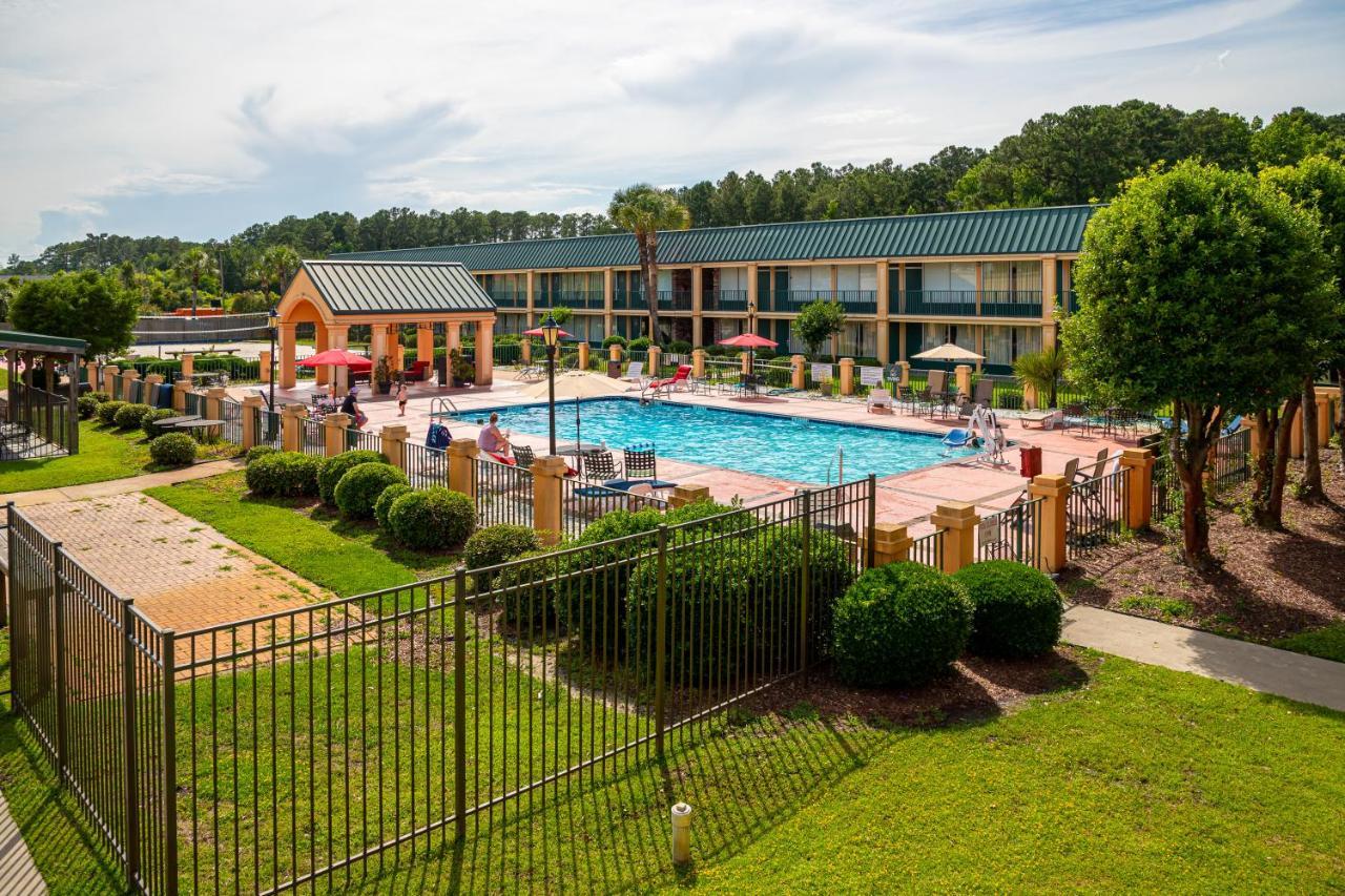 Quality Inn Richmond Hill - Savannah I-95 Eksteriør billede